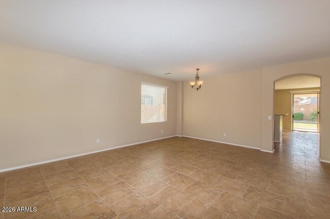 Foto del edificio - 44023 W Bailey Dr