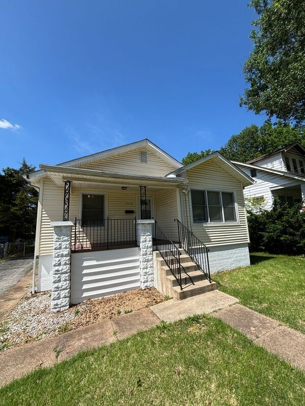 Primary Photo - 2110 Lexa Dr
