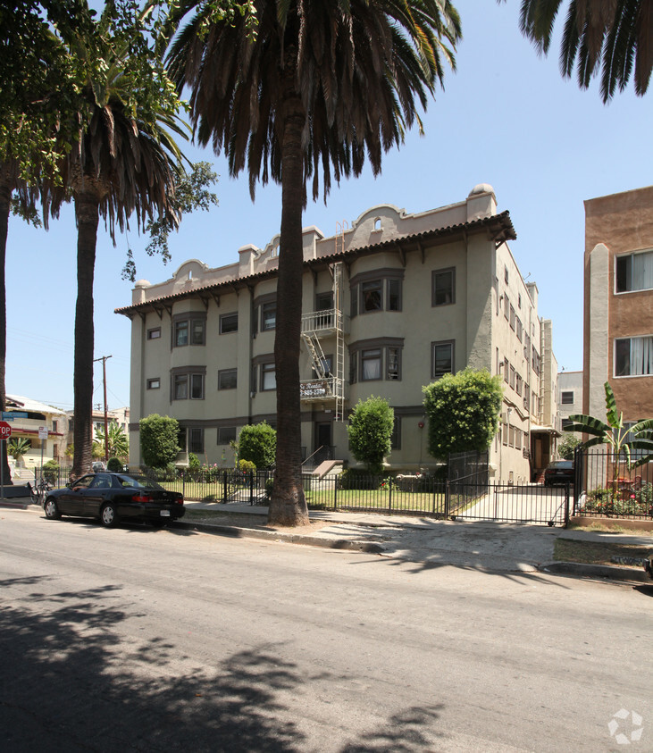 Foto del edificio - San Marino Apartments