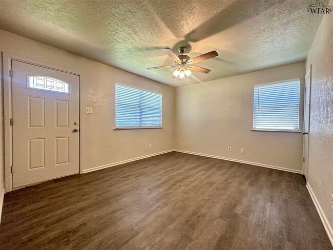 Building Photo - 4117 Pecos St