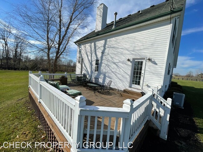 Building Photo - 2 br, 1.5 bath House - 310 Hannah Road