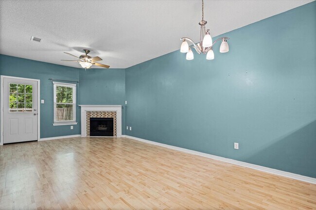 Foto del edificio - 2 Bedroom in Convenient Area