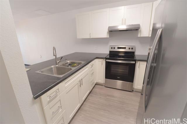 Foto del edificio - 98-282-282 Kaonohi St