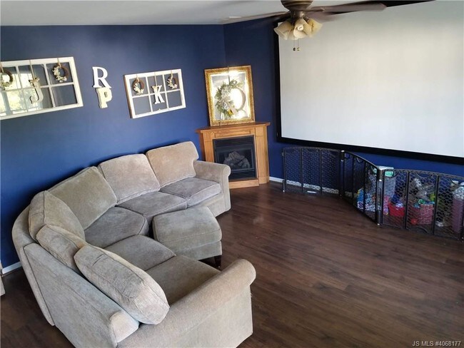 Foto del edificio - 34 Timberline Dr