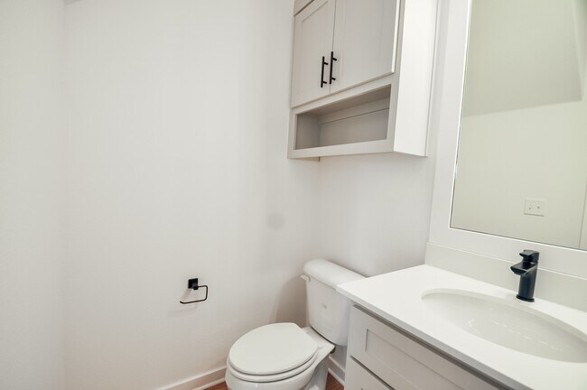 Foto del edificio - 1528 Sligo St