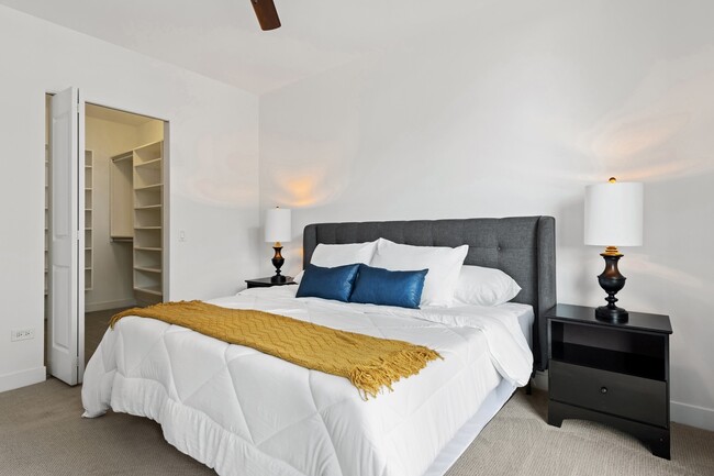 Foto del edificio - 200 N Jefferson St