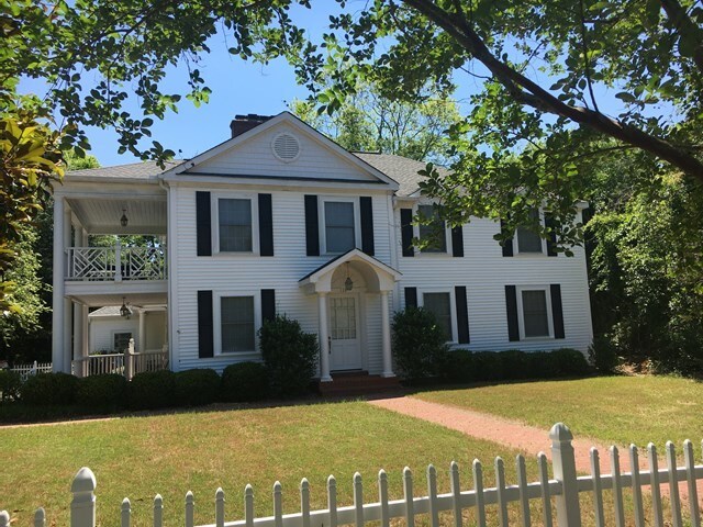 Foto del edificio - 138 Florence St SW