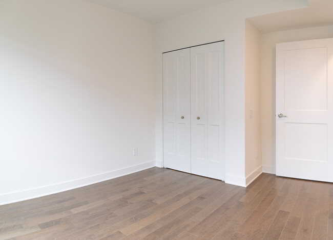 Photo du bâtiment - 1-bedroom for rent in Downtown Ottawa