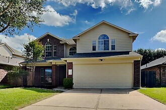 Building Photo - 31710 Royal Woods Ct