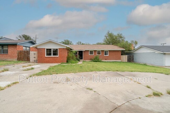 Building Photo - 1703 Pecos St