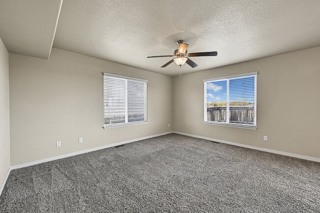 Foto del edificio - $2,145.00, 4-bed, 2.5-bath located in Colo...