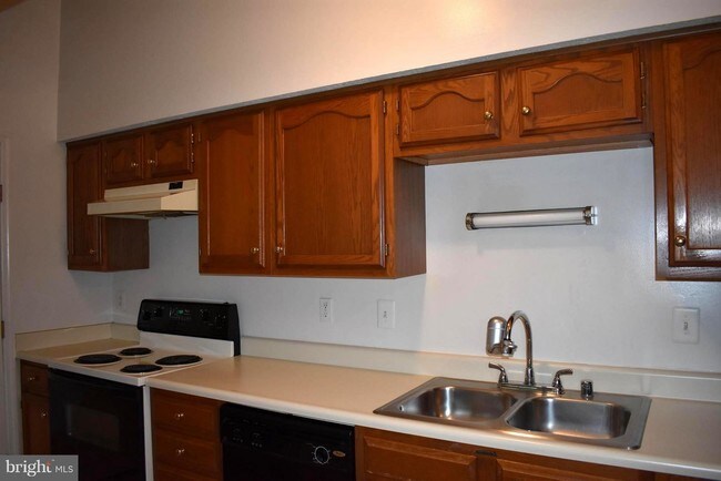 Foto del edificio - 6335 Greenfield Rd