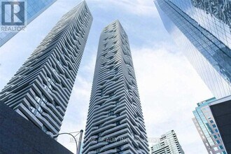 Building Photo - 88 Harbour St