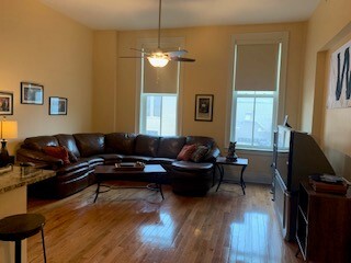 Foto del edificio - 401 Brady St