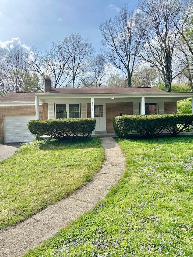 Photo - 1415 Maple Ave (Wyoming, OH)