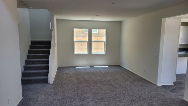 Building Photo - 12978 Echo Vly St