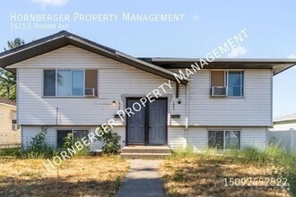 Building Photo - 1631 E Rowan Ave