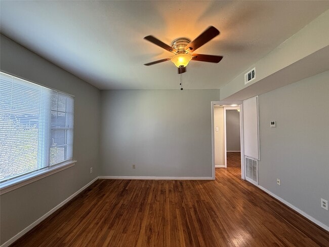 Foto del edificio - 1314 Heights Blvd