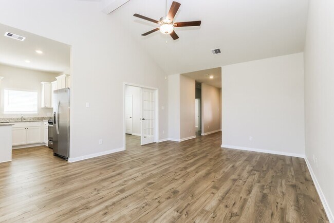 Foto del edificio - 405 San Miguel Crk Dr