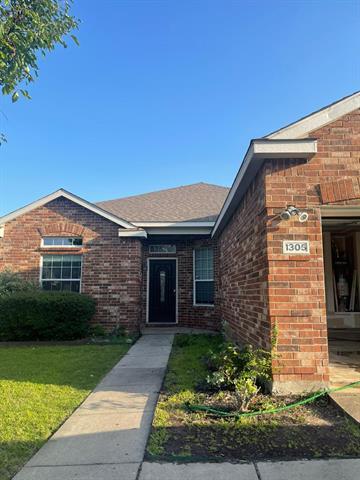 Primary Photo - 1305 Cahaba Dr
