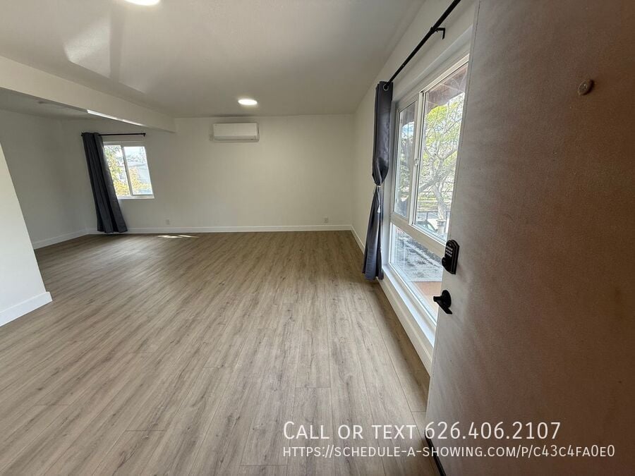 Foto principal - Modern 1-Bedroom-1 MONTH FREE – $2,400 | I...