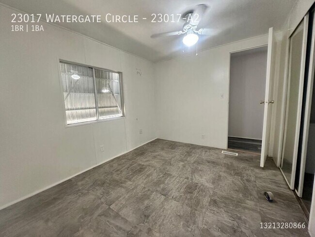 Foto del edificio - 23017 Watergate Cir