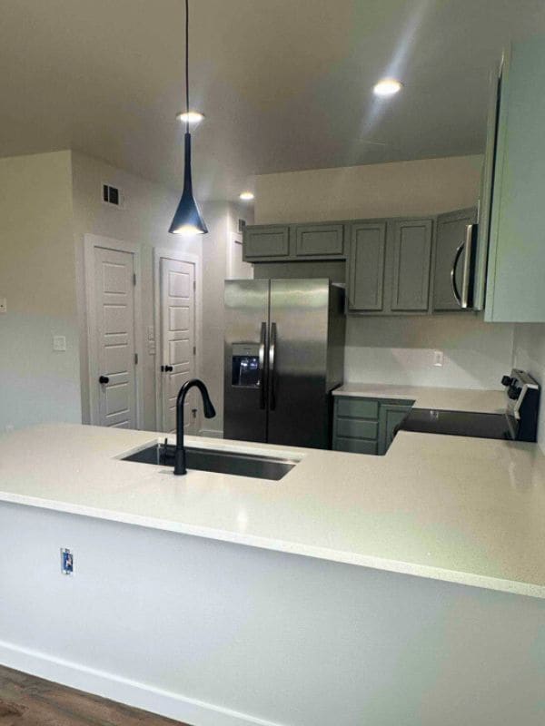 Building Photo - 1501 Valmar St