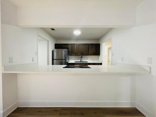 Foto del edificio - 2117 Pear Orchard Dr