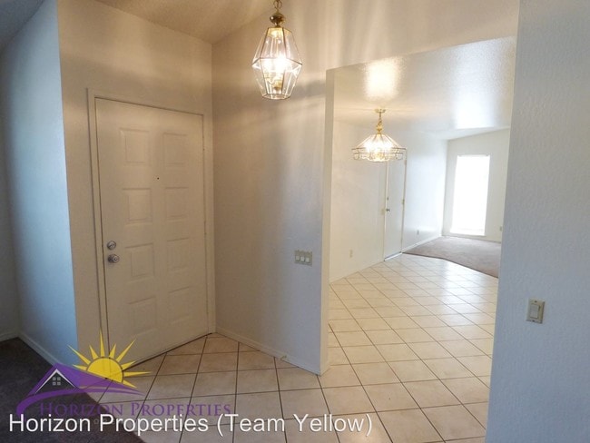 Building Photo - 3 br, 2 bath House - 1625 Klamath River Dr
