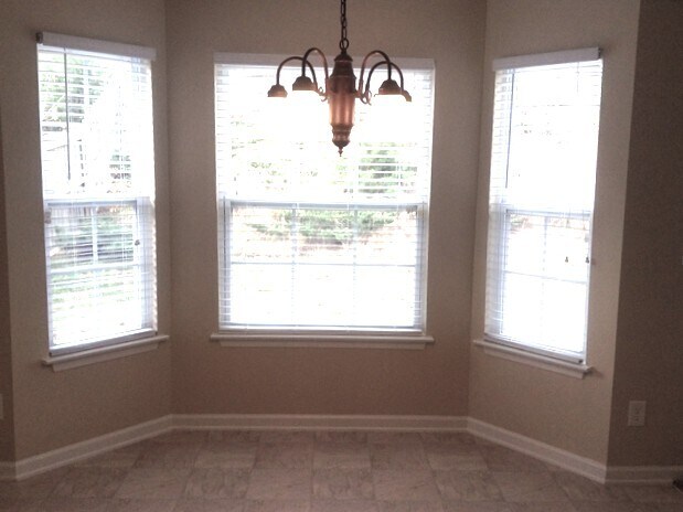 Foto del edificio - 770 Peachtree Meadows Cir