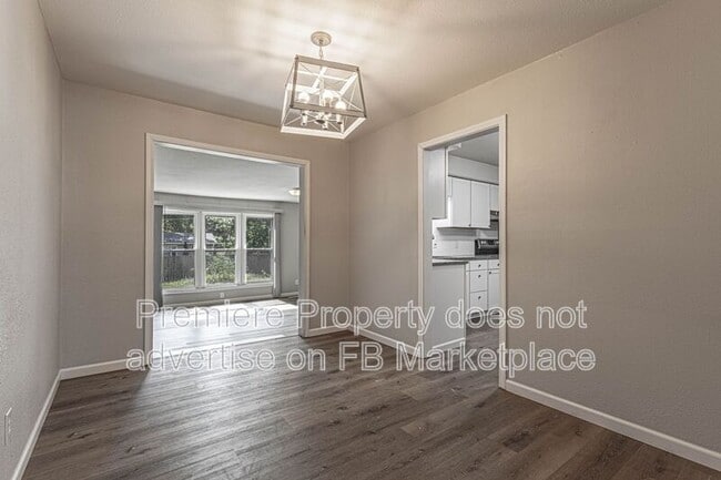 Building Photo - 5709 W 75th St