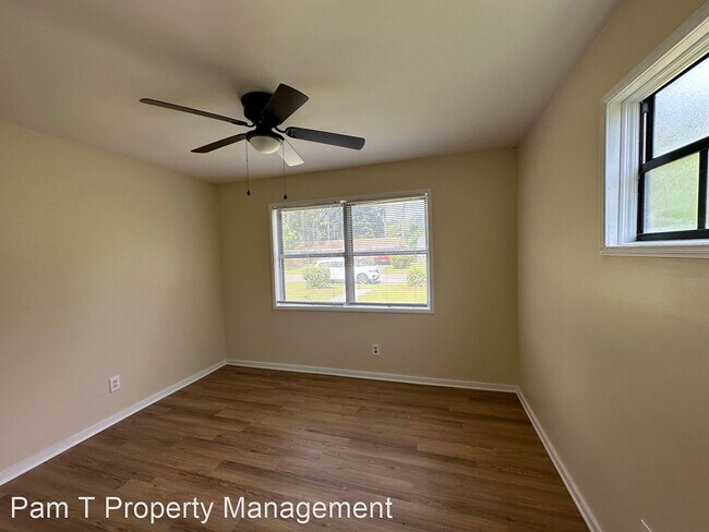 Foto del edificio - 3 br, 1.5 bath House - 3618 Oakland Court