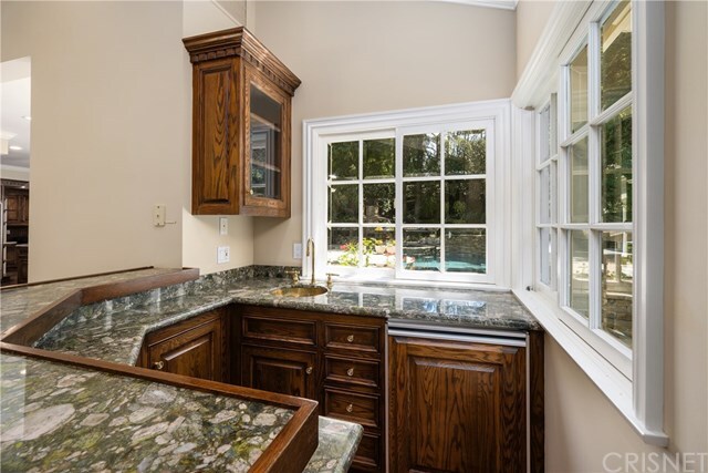 Foto del edificio - 24612 Wingfield Rd