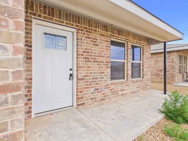 Building Photo - 1123 Caprock St