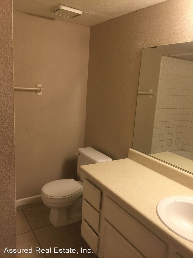 Building Photo - 2 br, 2 bath House - 1605 Justin Court