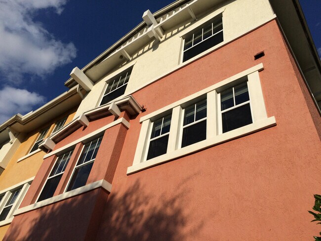 Foto del edificio - 810 Marina Del Ray Ln
