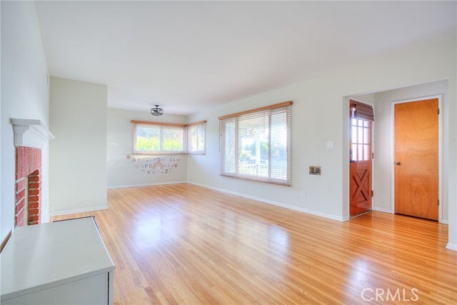 Building Photo - 1112 Riedel Ave