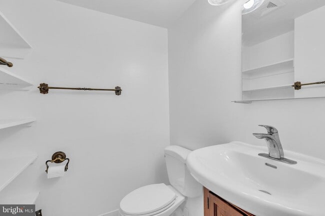 Foto del edificio - 12413 Braxfield Ct