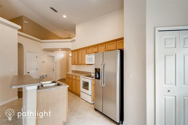 Foto del edificio - 16631 Fresh Meadow Dr, Clermont, FL, 34714