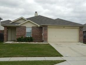 Building Photo - 6848 Valleycreek Dr