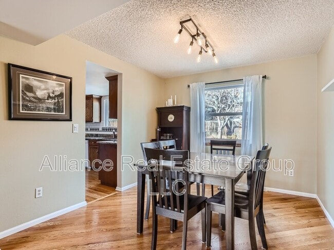 Photo - 10103 W Geddes Cir House