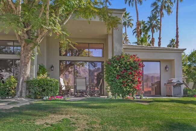 Foto del edificio - 54458 Oak-Tree