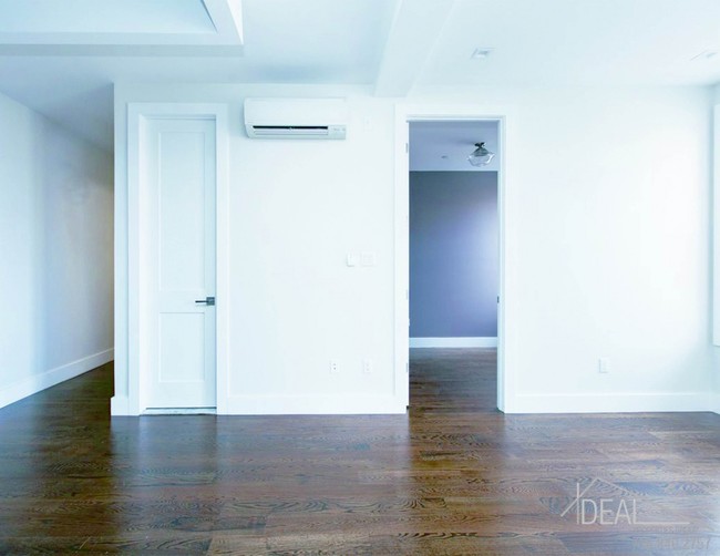 Building Photo - NO FEE 3 Bed 2 Bath in Flatbush!
