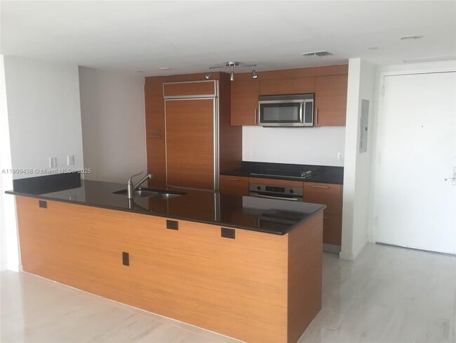 Foto del edificio - 50 Biscayne Blvd