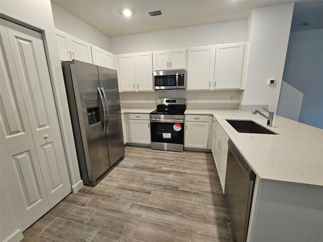 Building Photo - 4354 Hammock Grove Dr