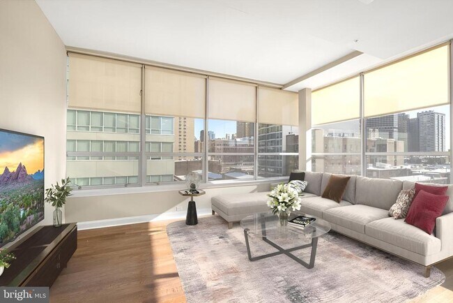 Building Photo - 2026 Market St