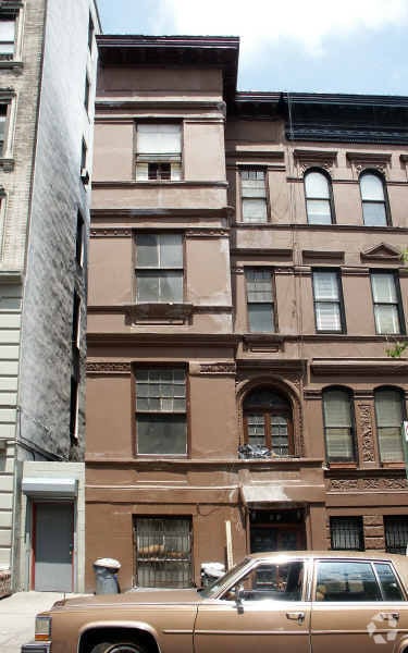 Foto del edificio - 91 W 119th St