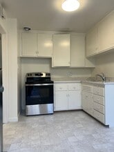 Building Photo - 1342 26th Ave