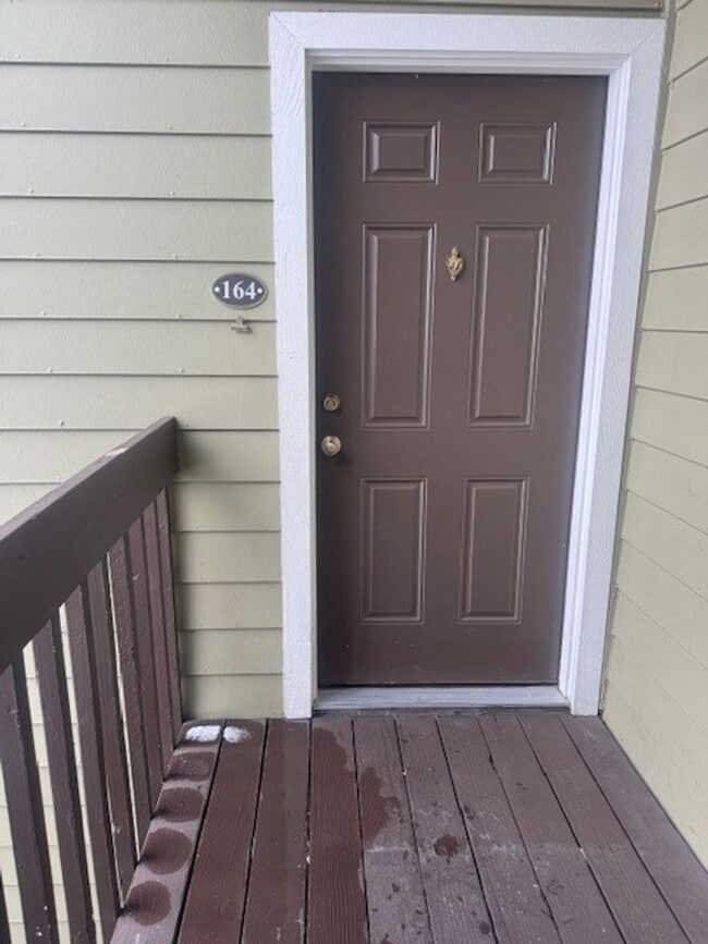 Building Photo - 530 E Patriot Blvd