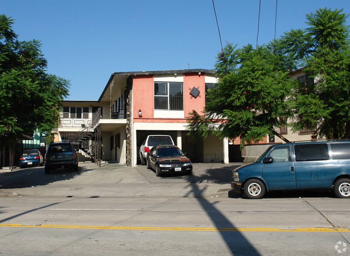 Primary Photo - 653-659 Silver Lake Blvd